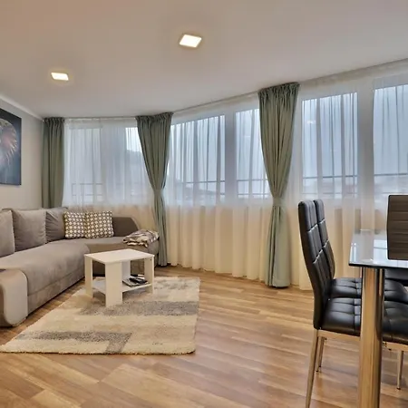 Global Star Maisonette Varna
